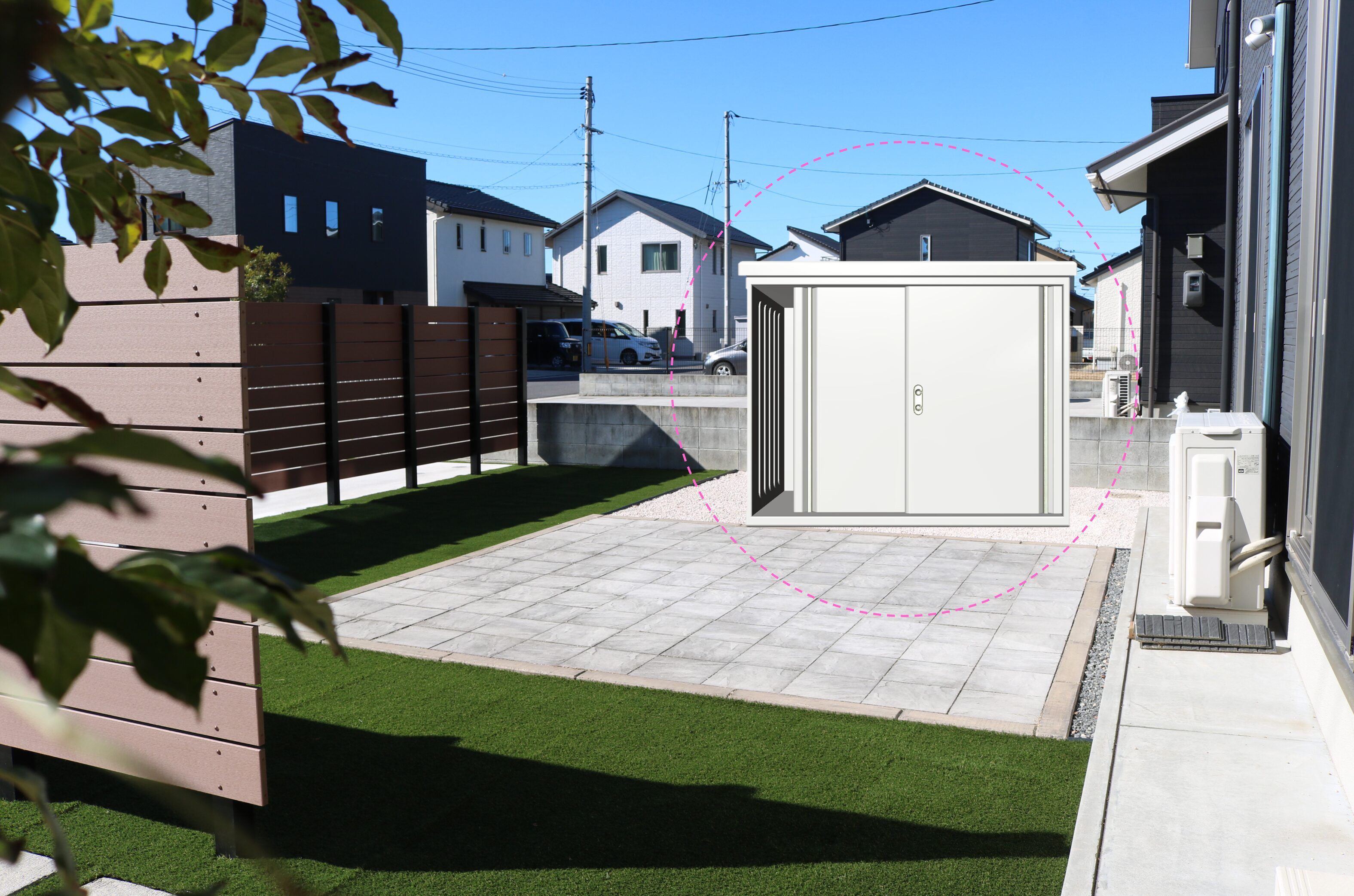 出雲市 外構工事 フェンスと駐車場の組み合わせ施工