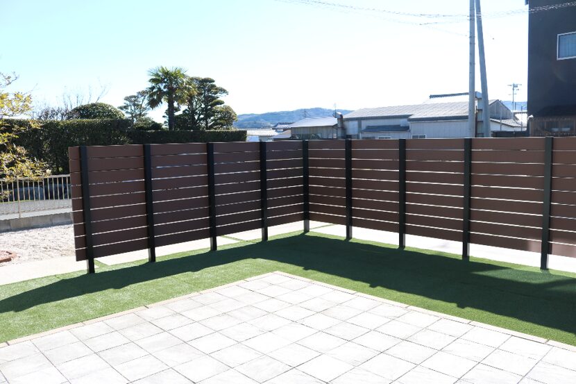 出雲市 外構リフォーム プライバシーを守る目隠しフェンス設置